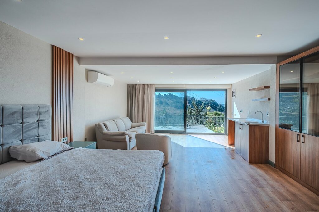 4th Bedroom