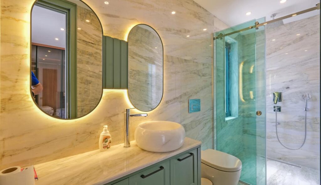 5th Bathroom
